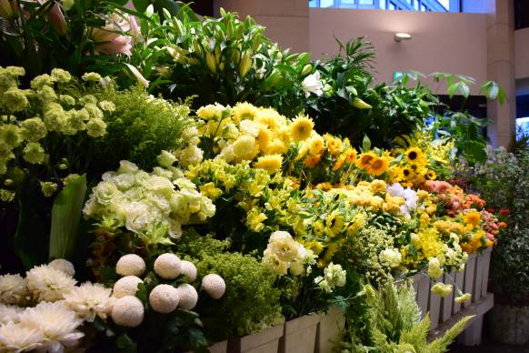 愛知県名古屋市中区の花屋 坪井花苑にフラワーギフトはお任せください 当店は 安心と信頼の花キューピット加盟店です 花キューピットタウン